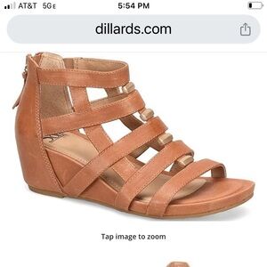 Sofft Sz 8 1/2 style/Rio color/ luggage  gladiator  sandal leather Strap wedge